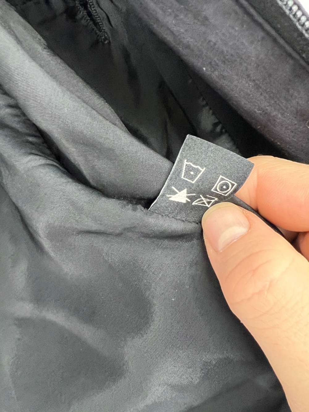 Marc By Marc Jacobs Men's Black Lightweight jacket - Picture 12 of 14